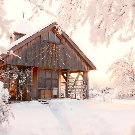 Privatunterkunft Bio Archehof Zachhiesen *