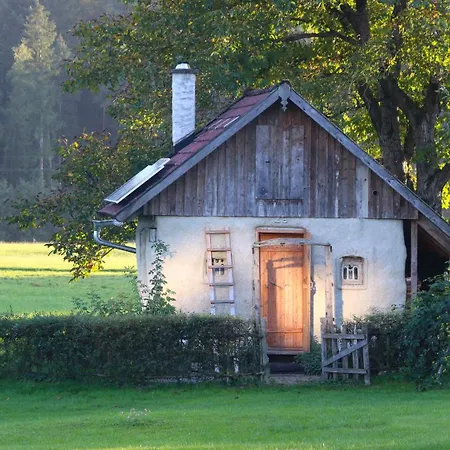 Bio Archehof Zachhiesen * Зекирхен-ам-Валлерзе